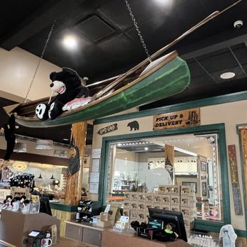 Black Bear Diner San Antonio City Base - Diners Near Me - San Antonio, Texas