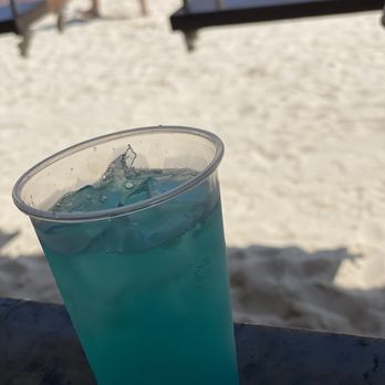 Wyndham Alltra Cancun - Cocktails next to the swings on the beach. We loved that they had a bar and taco stand just steps away from us! - Hotels Near Me - Cancún, ROO