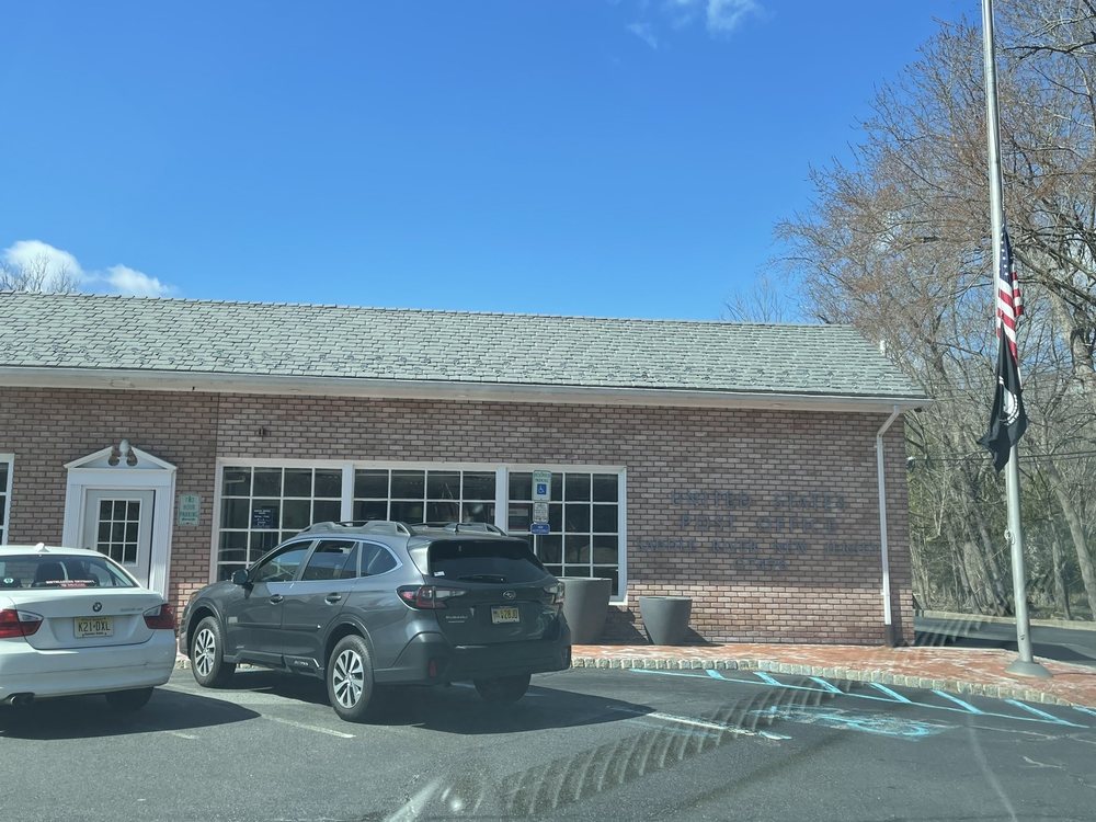US POST OFFICE Updated October 2024 10 Reviews 177 E Saddle River