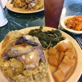 George's Southside Restaurant - Sunday lunch, meat and 3 vegetables - Mediterranean Near Me - Cayce, South Carolina