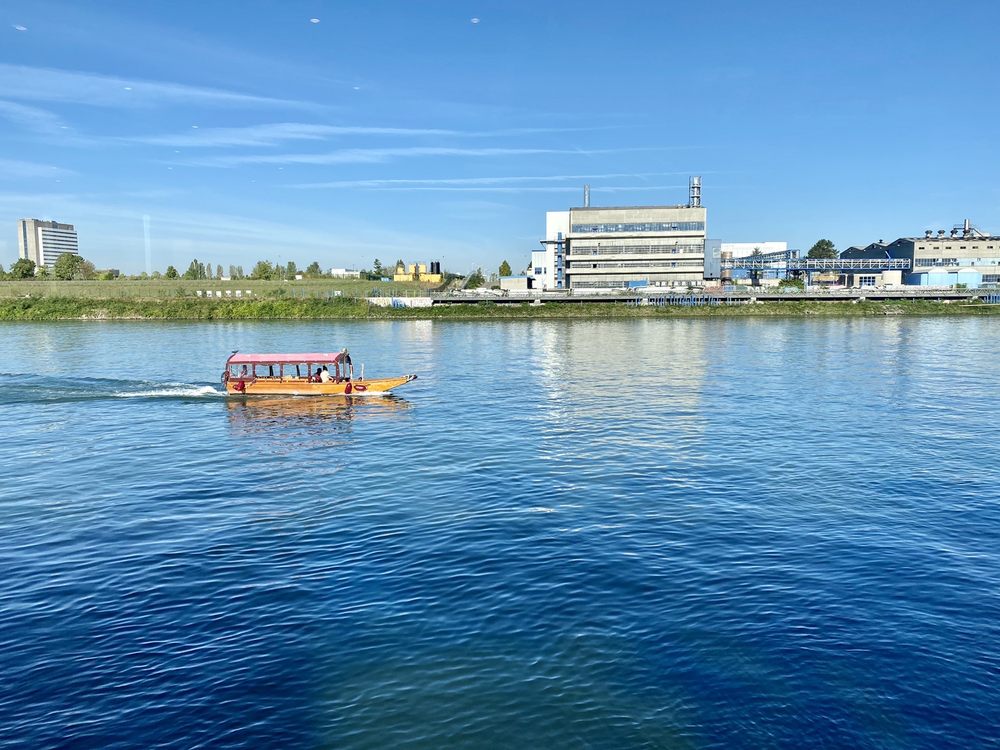 BASIL STADT Updated December 2024 Uferstrasse 50, Basel