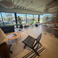 Cafe seating