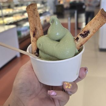 Basquia Bakery - Matcha soft serve - Bakeries Near Me - Daly City, California