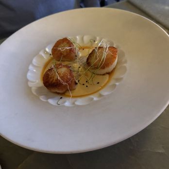 Legami - Seared scallops - Italian Near Me - Charleston, South Carolina Legami - Seared scallops - Italian Near Me - Charleston, South Carolina