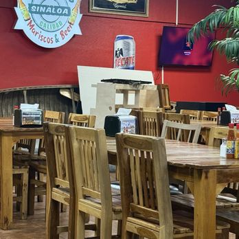 Canelo’s Mariscos & Beer - Entirely empty restaurant (should have been a clue). - Seafood Near Me - Las Vegas, Nevada Canelo’s Mariscos & Beer - Entirely empty restaurant (should have been a clue). - Seafood Near Me - Las Vegas, Nevada