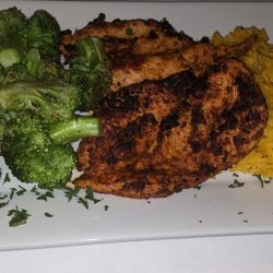 Trotters Bar and Grill