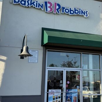 Baskin-Robbins - Ice Cream & Frozen Yogurt Near Me - Inglewood, California Baskin-Robbins - Ice Cream & Frozen Yogurt Near Me - Inglewood, California