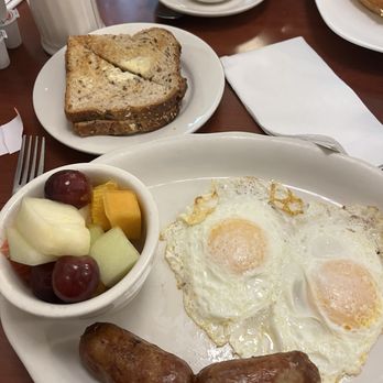 The Bedford Diner - Two eggs with sausage - Diners Near Me - Bedford Hills, New York