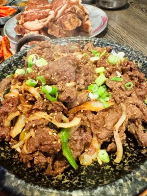 LA 장충 평안도 족발집 (올림픽점) LA Jangchung Jokbal by null