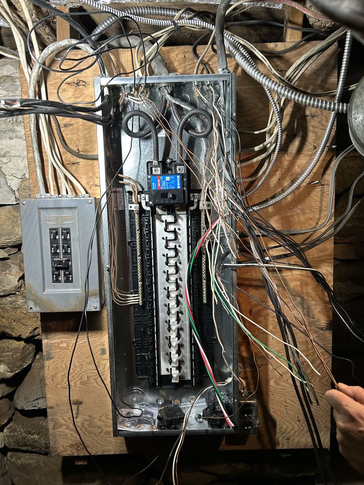 Slide of Energy Wise Builders