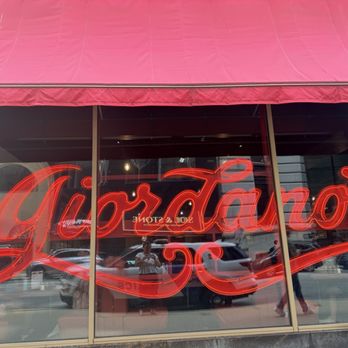 Giordano's - Pizza Near Me - Chicago, Illinois Giordano's - Pizza Near Me - Chicago, Illinois