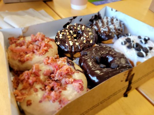 Duck Donuts by null