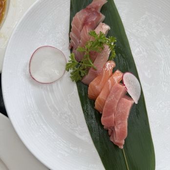 Hiroshi Sushi - Sashimi! Yummy! - Sushi Bars Near Me - Cancún, ROO