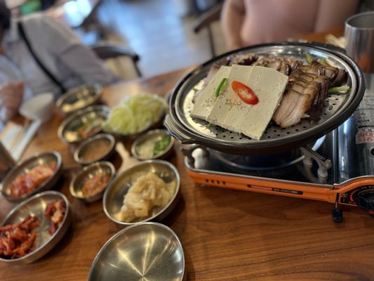 Yuk Dae Jang San Gabriel by null