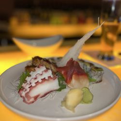 Tomo Sushi - Grill