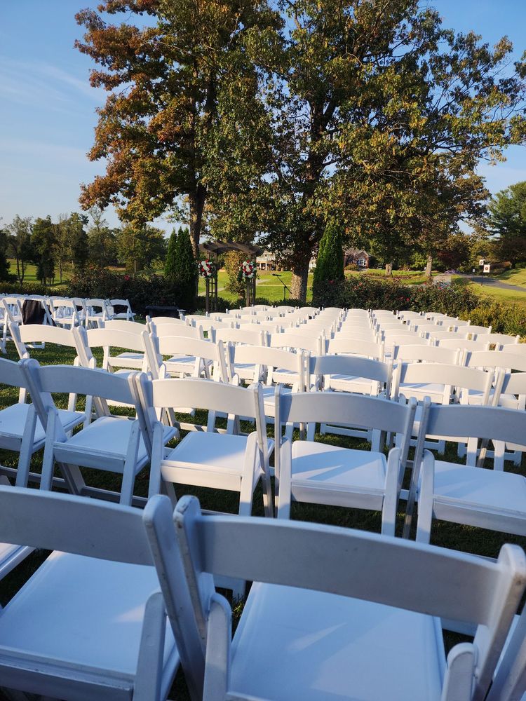 Social spots from Country Club of Fairfax