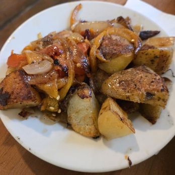 The Cubby Hole - Potatoes with green peppers and onions - Breakfast & Brunch Near Me - Moorestown, New Jersey