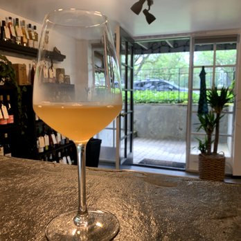 Parlour Wines-Madison Park - Serving delicious natural and organic wines, 5 days a week! - Beer, Wine & Spirits Near Me - Seattle, Washington Parlour Wines-Madison Park - Serving delicious natural and organic wines, 5 days a week! - Beer, Wine & Spirits Near Me - Seattle, Washington