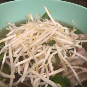 DT Noodle - Small pho dac biet with not enough broth. - Vietnamese Near Me - Roseville, California DT Noodle - Small pho dac biet with not enough broth. - Vietnamese Near Me - Roseville, California