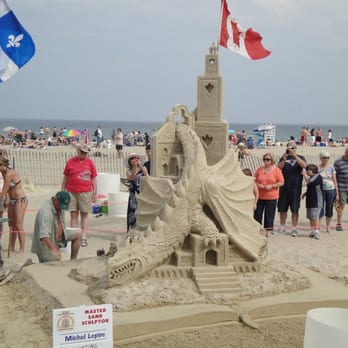 Hampton Beach Sand Sculpting Competition - 2010 5th Place and People's Choice - Beaches Near Me - Hampton, New Hampshire Hampton Beach Sand Sculpting Competition - 2010 5th Place and People's Choice - Beaches Near Me - Hampton, New Hampshire
