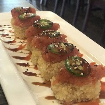 ENSUI SUSHI - Crispy Rice topped with Spicy Tuna and Jalapeños - Sushi Bars Near Me - Del Mar, California