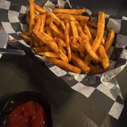 The Chi Maek and Liquor - Fries and chicken is soooo good !!!