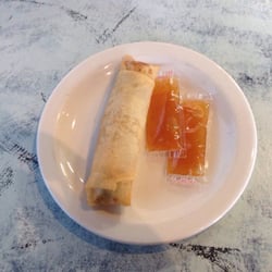 Canton Restaurant - Egg roll for one.