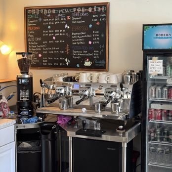 Percolatte - Inside - Coffee & Tea Near Me - Menomonee Falls, Wisconsin Percolatte - Inside - Coffee & Tea Near Me - Menomonee Falls, Wisconsin