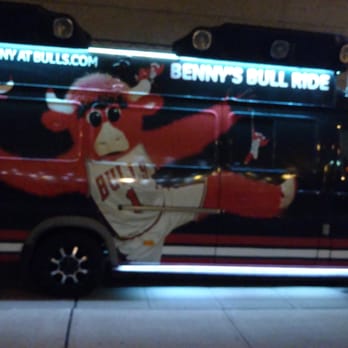 United Center - Stadiums & Arenas Near Me - Chicago, Illinois United Center - Stadiums & Arenas Near Me - Chicago, Illinois