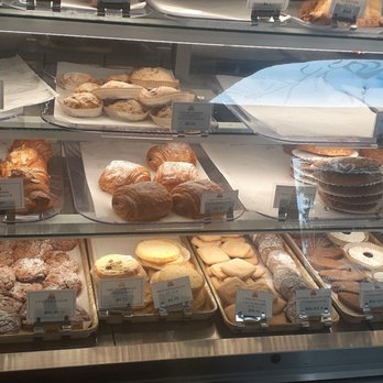 Yalaha Bakery - Display. - Bakeries Near Me - Yalaha, Florida