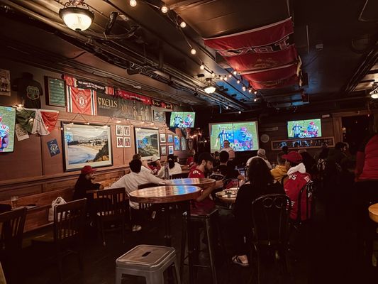 Kells Irish Restaurant & Pub by null