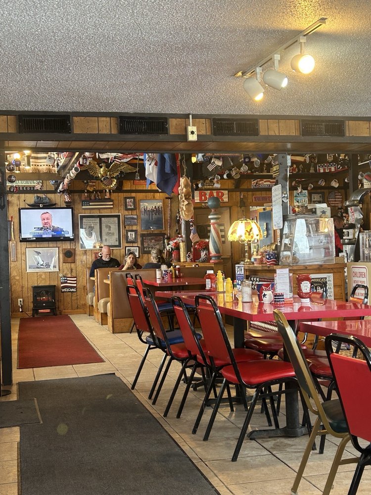 Yankee Doodle's Cafe Logo