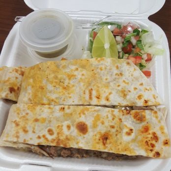 TacosLA Botana - a meal in a styrofoam container - Food Trucks Near Me