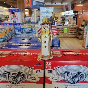 Maple Leaf Market - Convenience Stores Near Me - Verona, New York