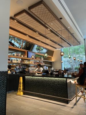 Poppy & Claro by null