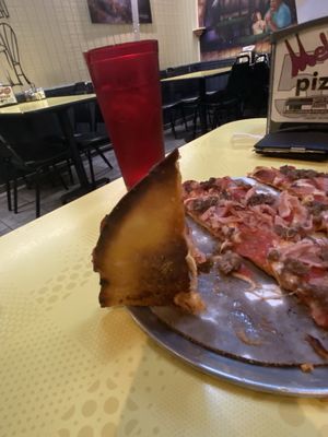 Melting Pot Pizza by null