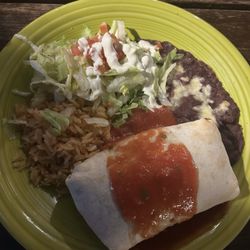 Mexican Cafe - Burrito plate