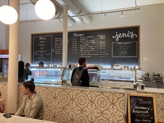Jeni's Splendid Ice Creams by null