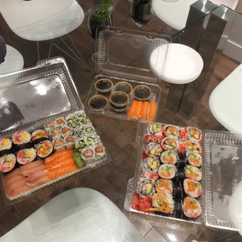 Izu Sushi - 100 piece combo - Sushi Bars Near Me - Montreal, Quebec Izu Sushi - 100 piece combo - Sushi Bars Near Me - Montreal, Quebec