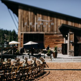 Zephyr Lodge - American Near Me - Truckee, California