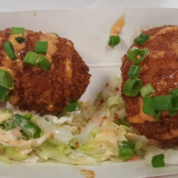 Roaming Fork - Deep Fried Deviled Eggs - Street Vendors Near Me Roaming Fork - Deep Fried Deviled Eggs - Street Vendors Near Me