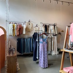 Black Bird Fly Boutique