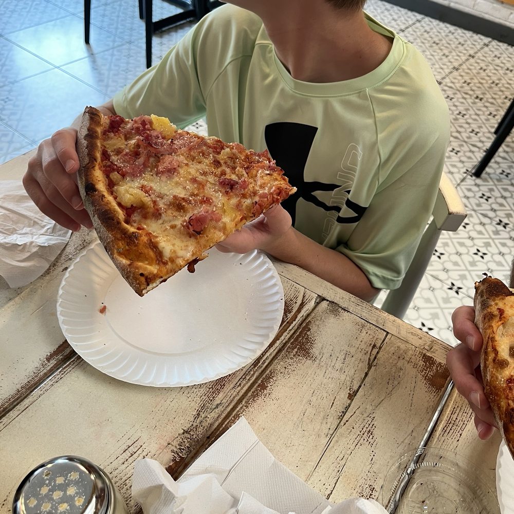 We, The Pizza - White Pizza - Pizza Near Me - Washington, DC, District of Columbia We, The Pizza - White Pizza - Pizza Near Me - Washington, DC, District of Columbia