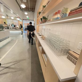 Google Visitor Experience Cafe - Cafes Near Me - Mountain View, California