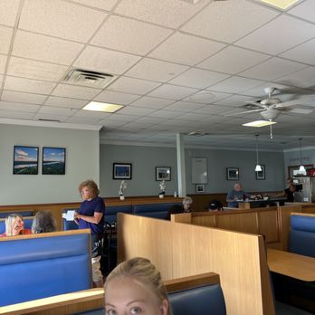 Kathy's Cafe - Great little local spot - Diners Near Me - Grosse Ile, Michigan