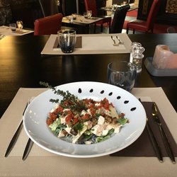 Le Rococo - La délicieuse salade césar du chef !