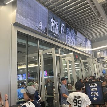 Yankee Stadium Team Store - Sports Wear Near Me - Bronx, New York Yankee Stadium Team Store - Sports Wear Near Me - Bronx, New York