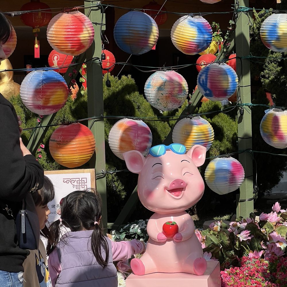 Hsi Lai Temple - Pig - Buddhist Temples Near Me - Hacienda Heights, California