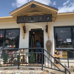The Bears Den