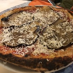 La Scogliera - Pizza alla norma